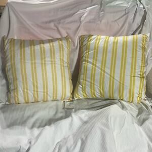 Yellow stripe square polyester fill pillows white with citrus stripes nwot 14x14